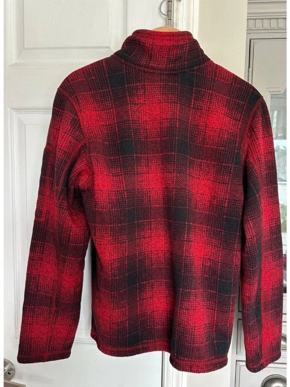 The North Face Men's M Novelty 1/2 Zip Fleece Red Black Buffalo Check